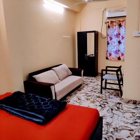 Shree Ram Sia Hotel An Unit Of Shree Ram Sia Trading And Residency Gaya Exterior foto